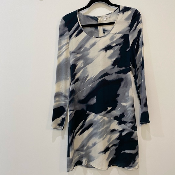 Josephine Dress - Picture 1 of 4